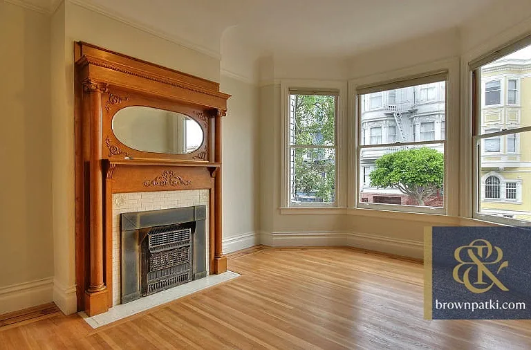 28 Belvedere St — Photo 3
