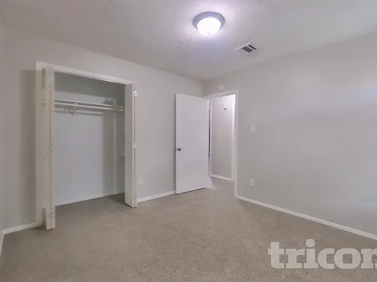 19638 Southaven Dr — Photo 10