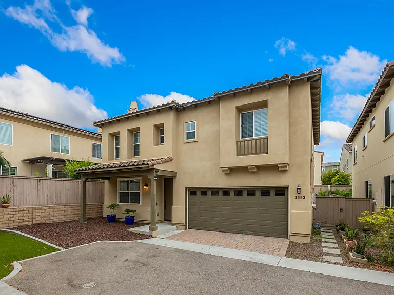 1553 Yanonali Ave — Photo 28