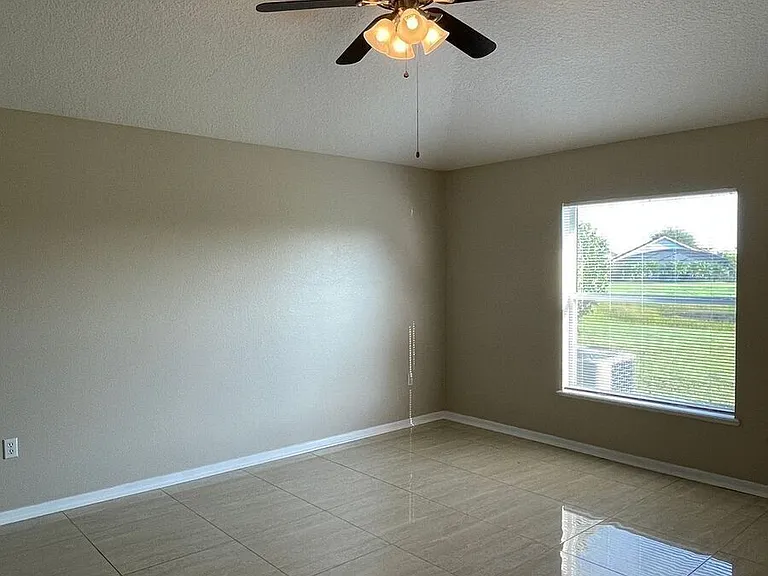 2317 Walnut Canyon Dr — Photo 12