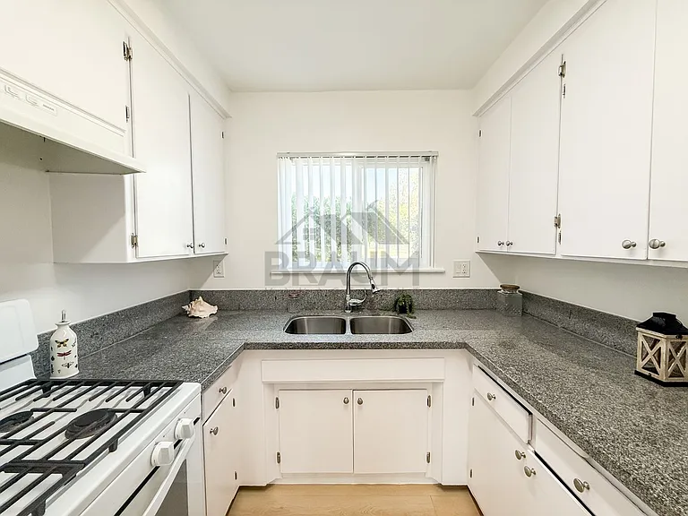 5131 Buffalo Ave — Photo 21