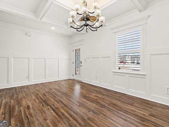 5th image of 60 Cottontail Ln