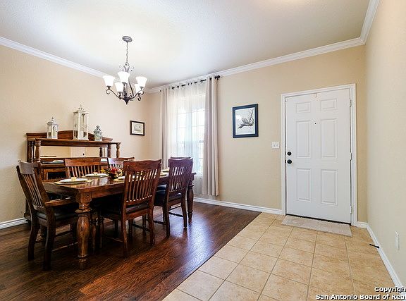 3rd image of 24231 Invitation Oak