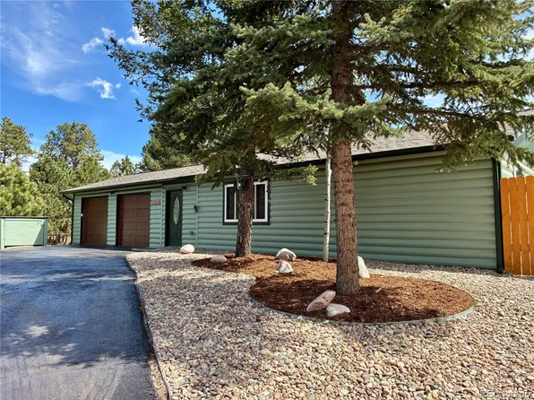 15632 Ray Drive, Larkspur, CO 80118