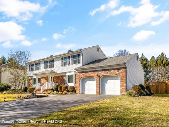 2nd image of 7 Glenbrook Ct