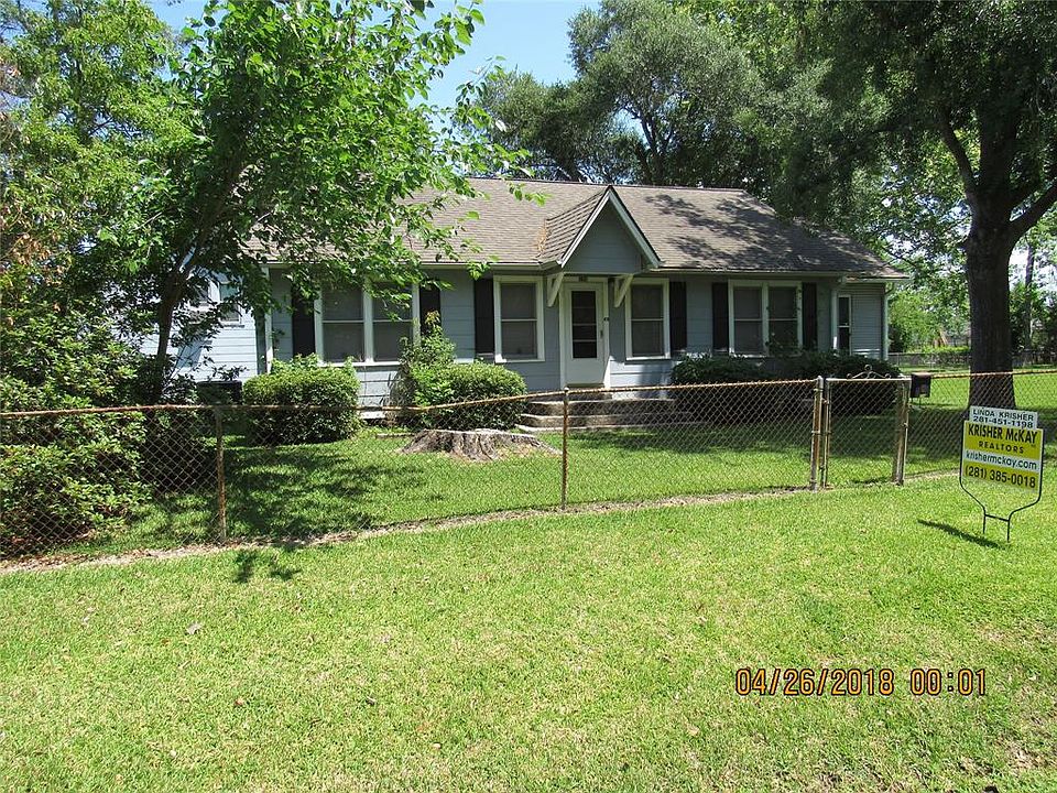 1st image of 214 Avenue C