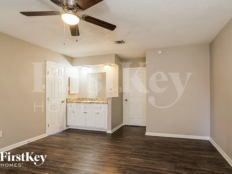 12703 Enchanted Path Dr — Photo 9