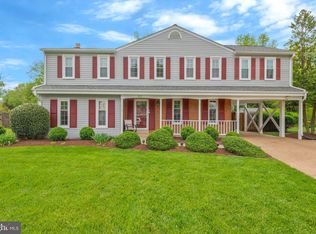 5815 Ottawa Rd, Centreville, VA 20120