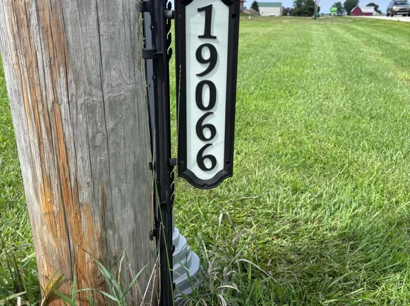 19066 State Route 163, Genoa, OH 43430