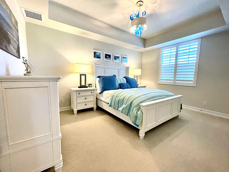 431 Bay Colony Dr N — Photo 27