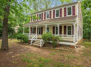 980 Liberty Oaks Ct, Charlottesville, VA 22901