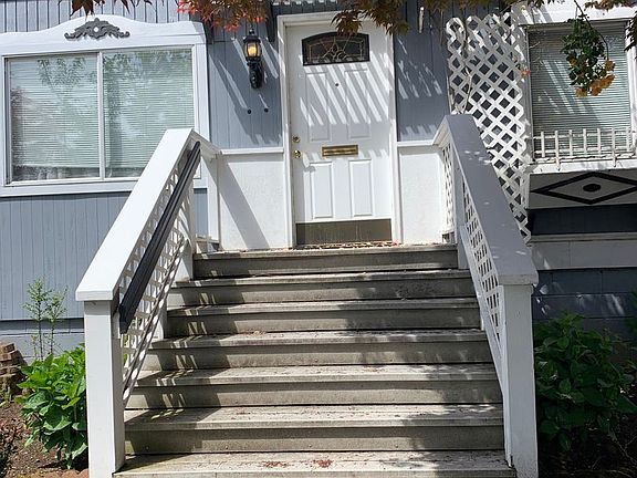 4th image of 5523 SE 92nd Ave