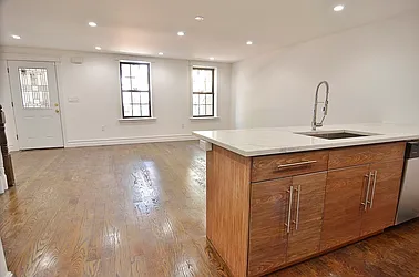 Rented by Park Property Advisors