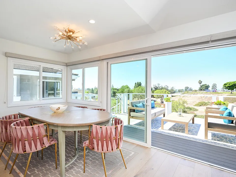 927 Gardenia Way