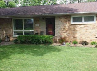 1213 S 24th St, Quincy, IL 62301