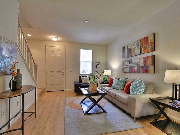 4th image of 1520 Avina Cir Unit 7