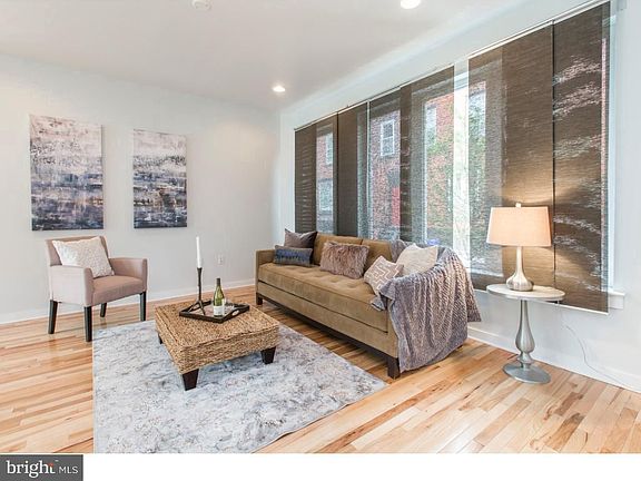 2nd image of 3039 Baltz St #41