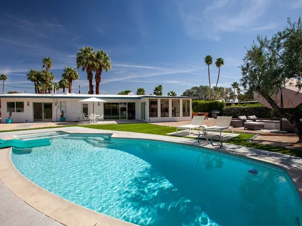 2007 E Andreas Rd, Palm Springs, CA 92262