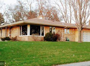1406 Lincoln Ter, Minneapolis, MN 55421