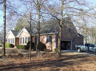 116 Phillips Ct, St matthews, SC 29135