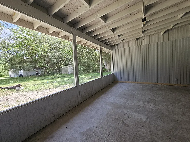 Large Screened Patio