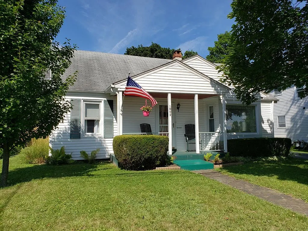 1002 South Ave photo 1