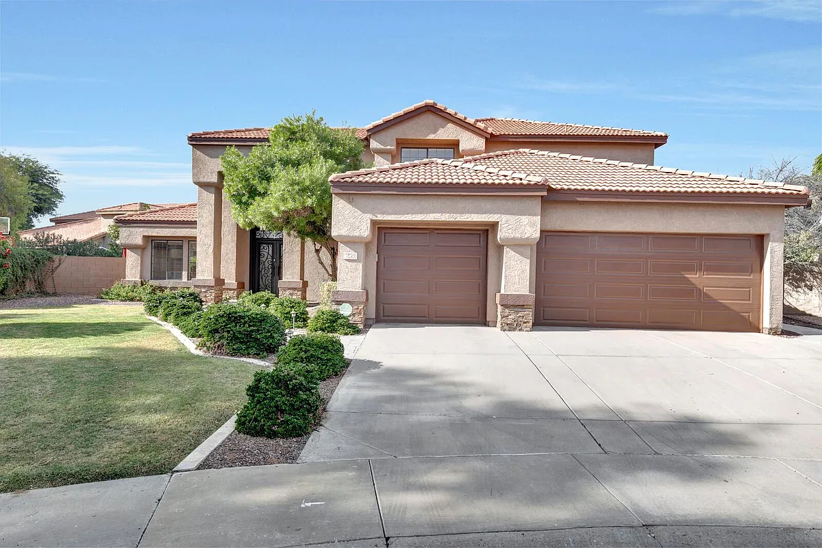 Building Photo - 16450 N 59th Way