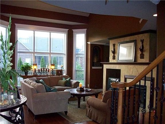 Wall of Windows and Hardwoods