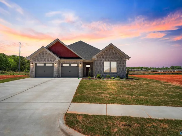 143 Old Forest Rd, Meridianville, AL 35759