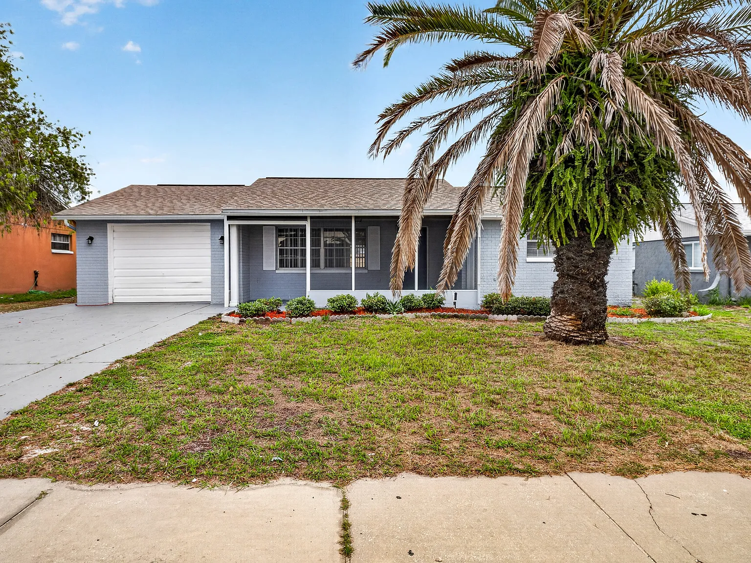 3 bed, 1128 sqft, $1,595 — Photo 1