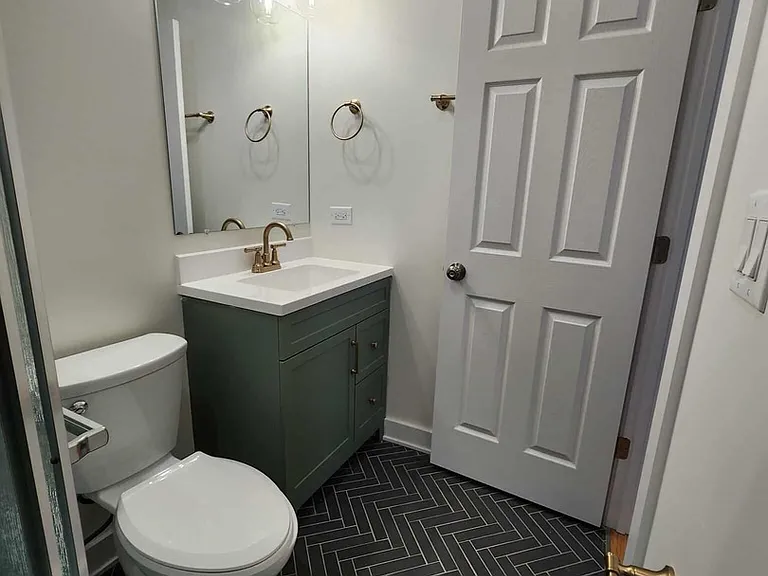6321 S Eberhart Ave #2 — Photo 23