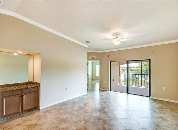 5th image of 9840 Venezia Cir Unit 821