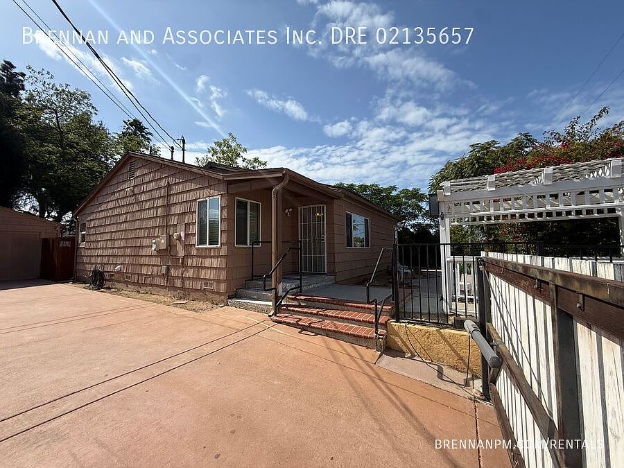 1st image of 860 S Johnson Ave