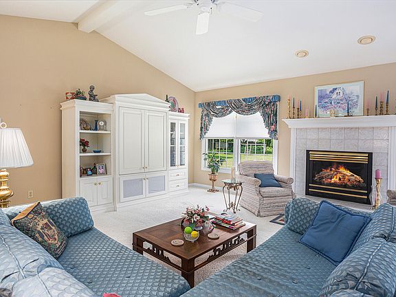 5th image of 67 Rogers Ct NW