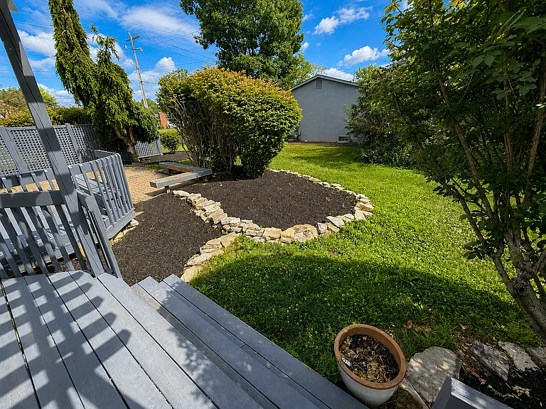 793 Collingwood Dr — Photo 32
