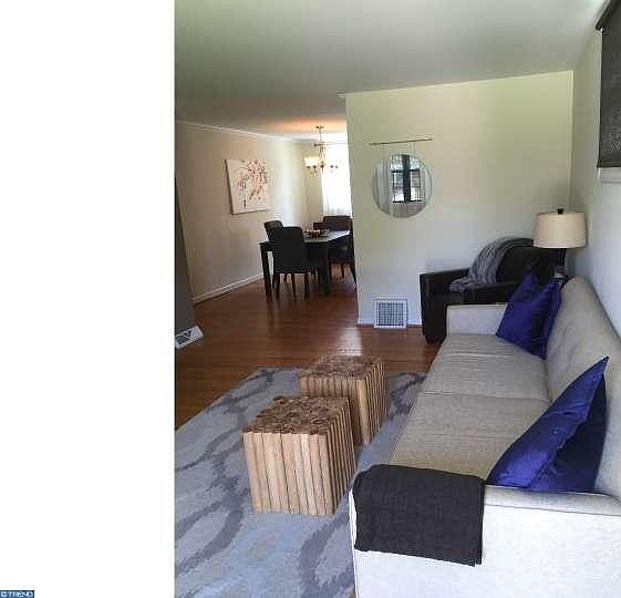 1st image of 273 Westbrook Dr