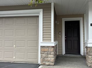 6443 Hazel Ave SE UNIT E, Auburn, WA 98092