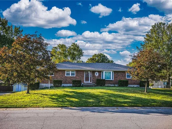 1515 NE 77th Ter, Gladstone, MO 64118