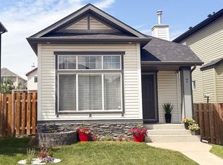 7 E Bridlecrest Blvd SW, Calgary, AB T2Y4X9