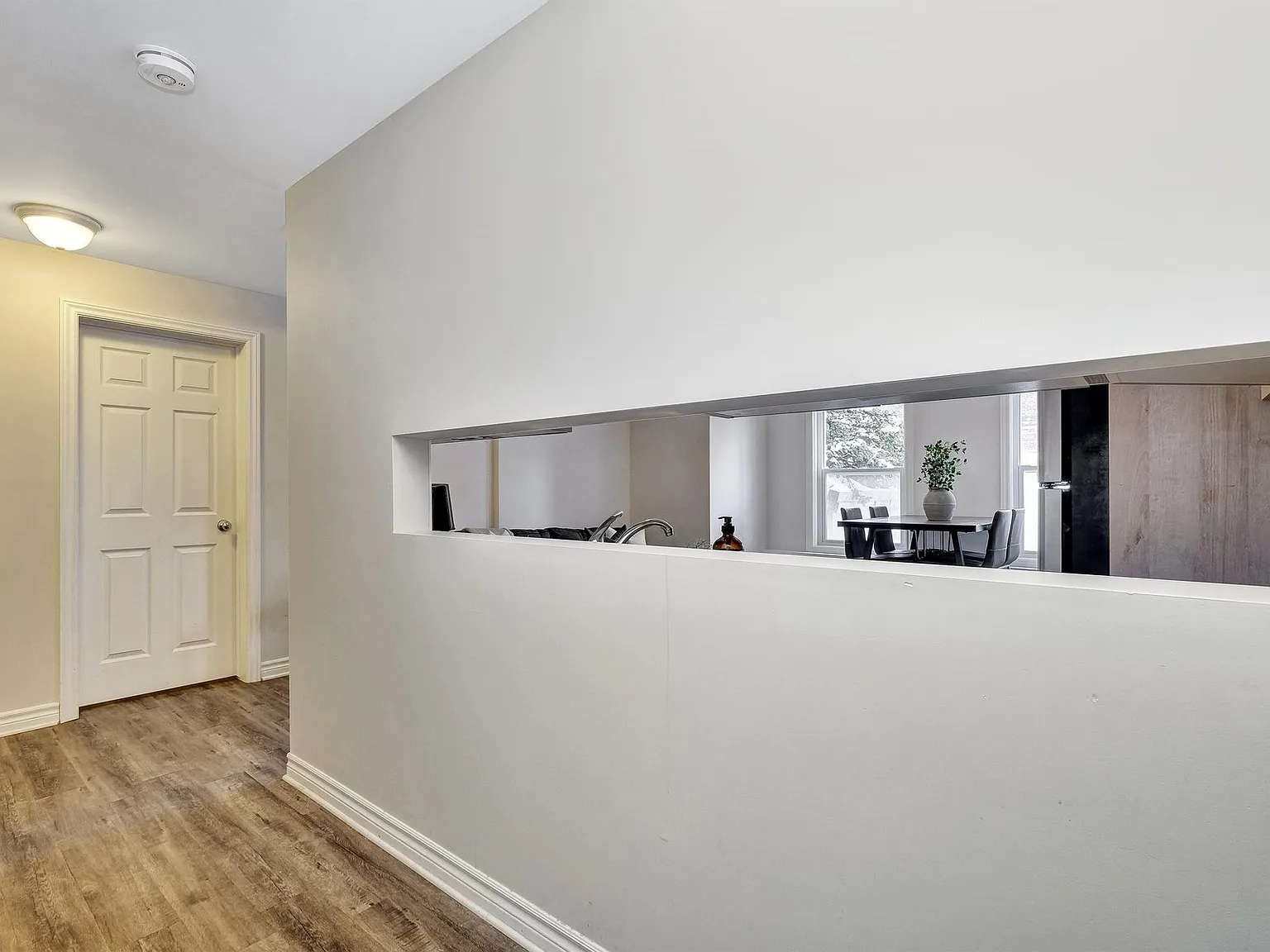 84 Russell Avenue Ottawa — Photo 3
