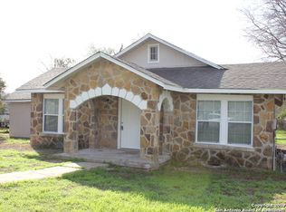 574 Avondale Ave, San Antonio, TX 78223