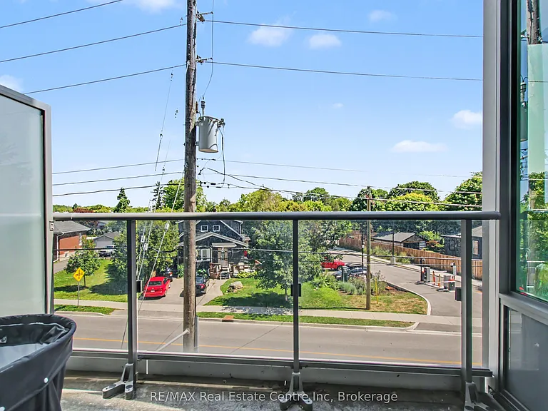 73 Arthur St S #102 — Photo 14