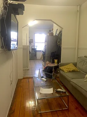 Rented by Capri Jet Realty Corp | media 10