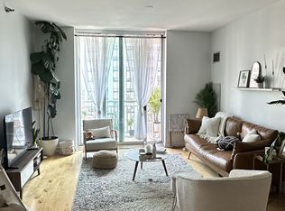 421 W Huron St APT 1308, Chicago, IL 60654