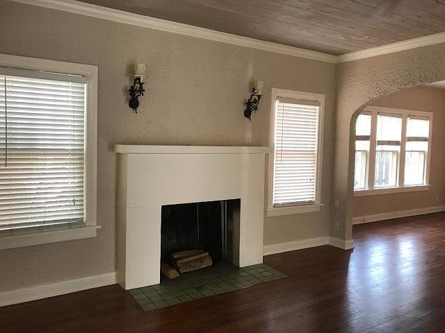 1st image of 229 Lakeland Dr