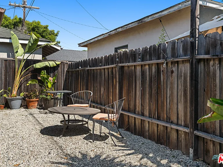4352 Globe Ave — Photo 30