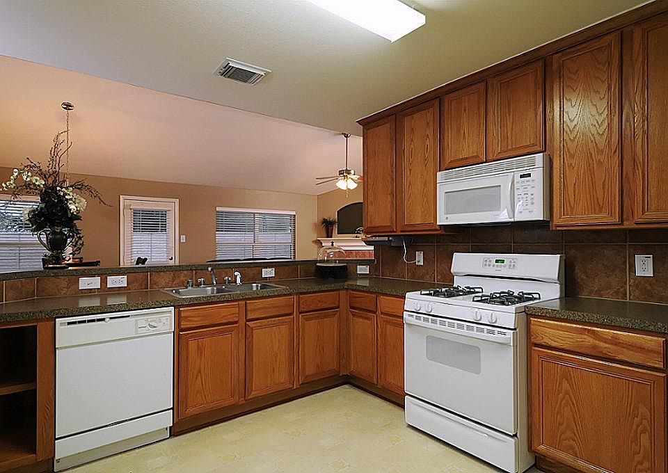1st image of 14718 Timber Cliff Ln