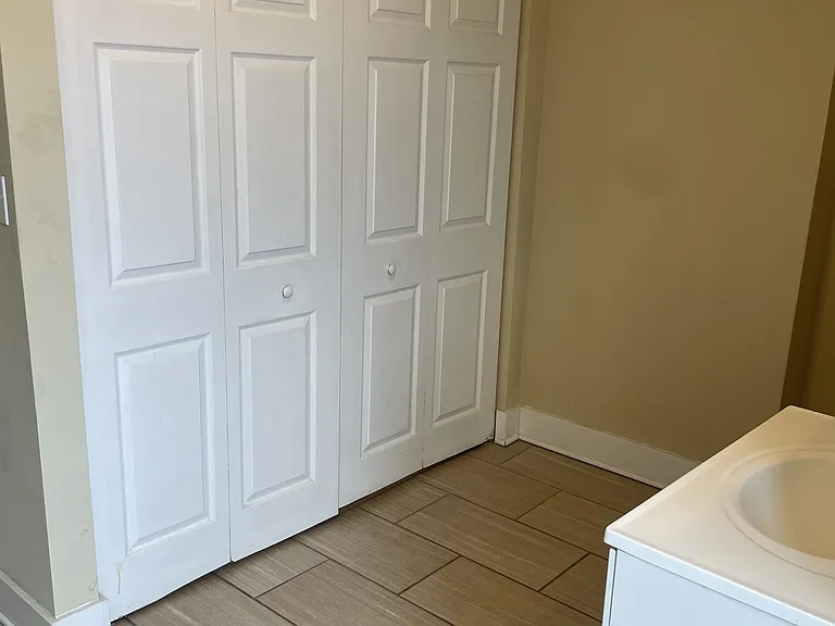 71 N Main St — Photo 19