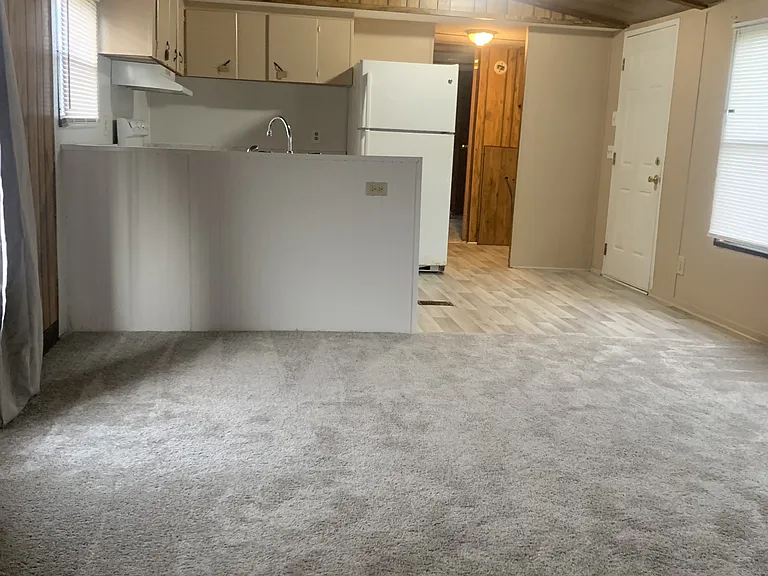 1717 Roscoe Howey Rd — Photo 3