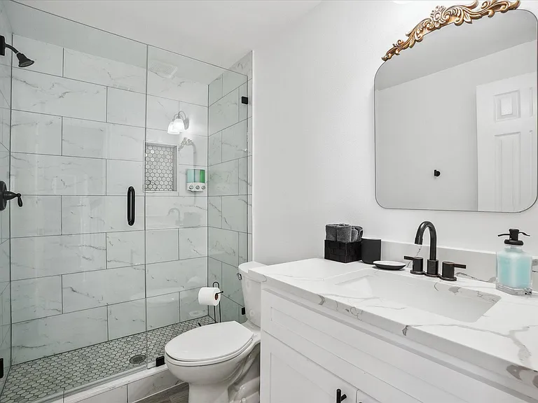 2401 Scarlet Oak Dr — Photo 28